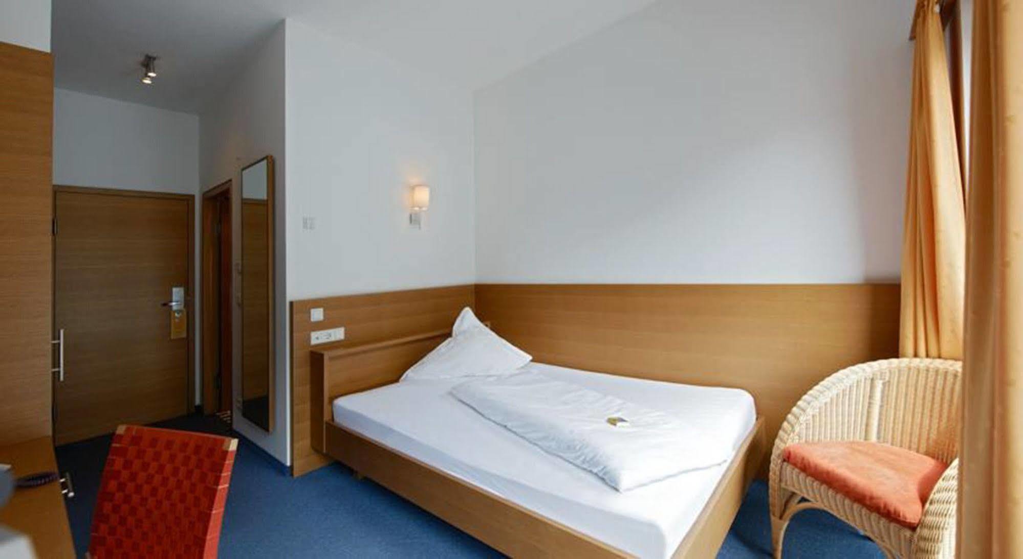 Hotel Garni Sunshine เซิลเดน ภายนอก รูปภาพ